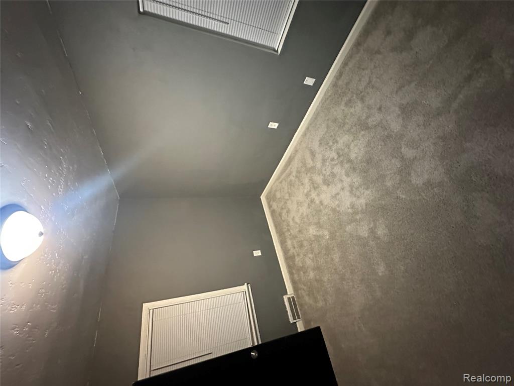 16101 Bramell Street, Detroit, MI 48219 — Photo 29