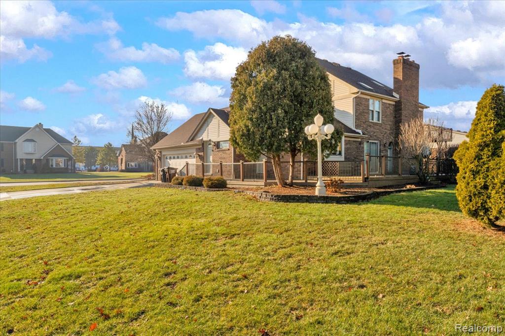 18676 Country Club Circle, Riverview, MI 48193 — Photo 3