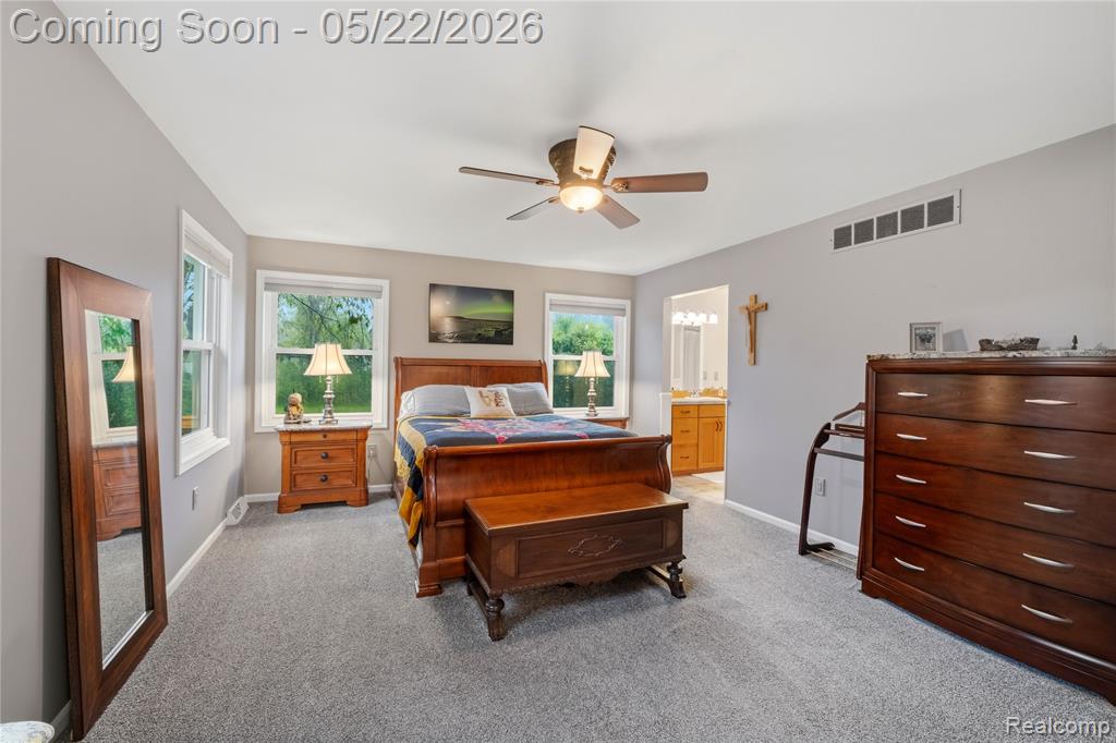 542 Tracey Lane, Brighton, MI 48114 — Photo 15