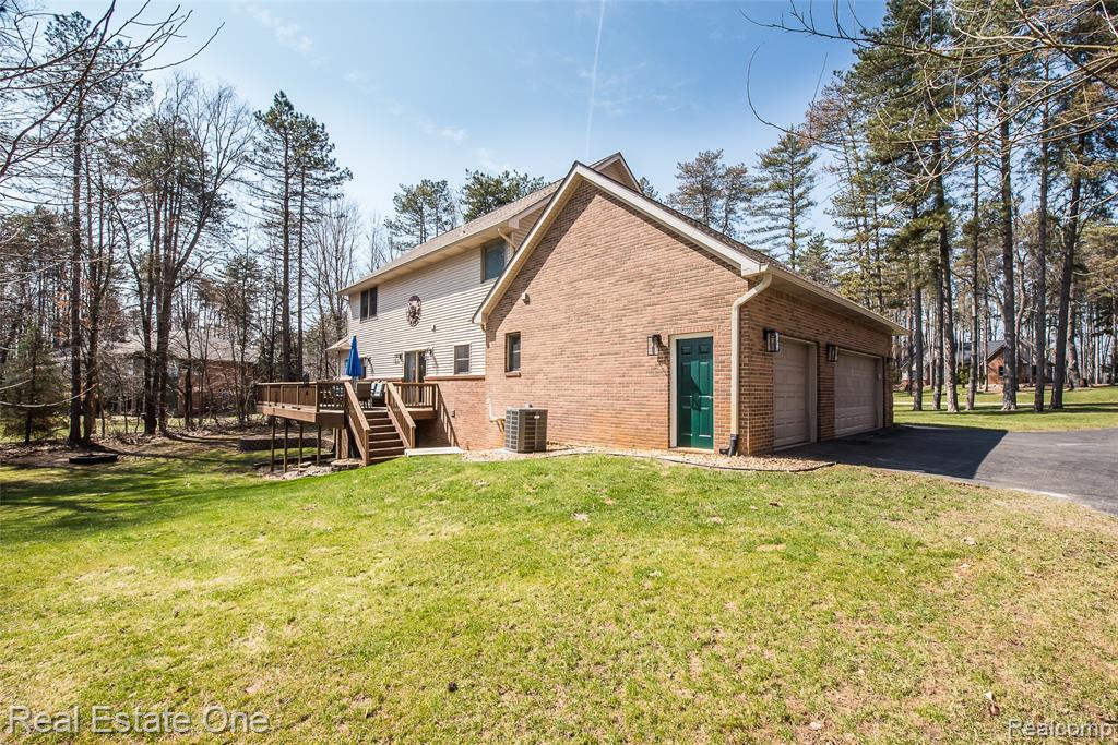 4387 Emu Drive, Pinckney, MI 48169 — Photo 11