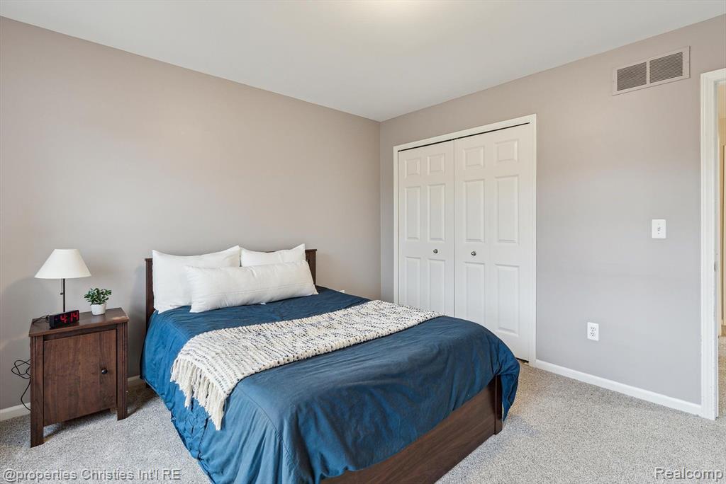 46656 MERION Circle, Northville, MI 48168 — Photo 46