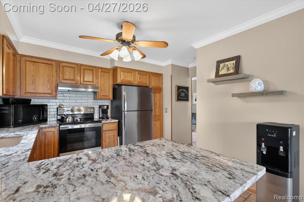 3965 Aspen Court, Trenton, MI 48183 — Photo 17