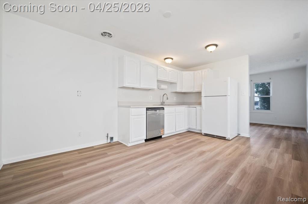 1588 Garfield Avenue, Lincoln Park, MI 48146 — Photo 13