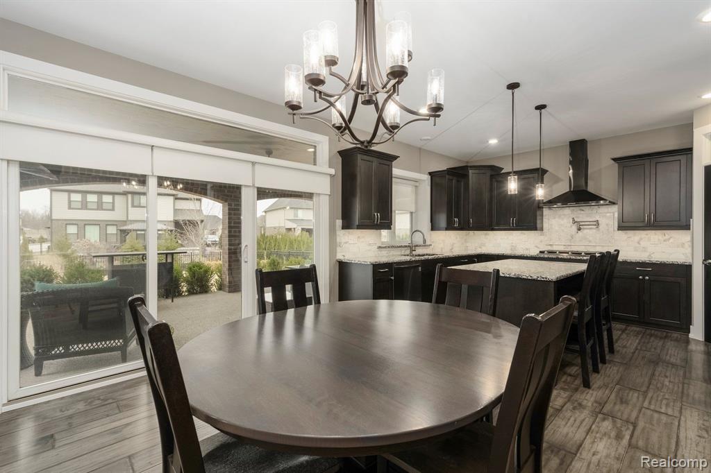 54678 BLACK HILLS Lane, Utica, MI 48316 — Photo 21