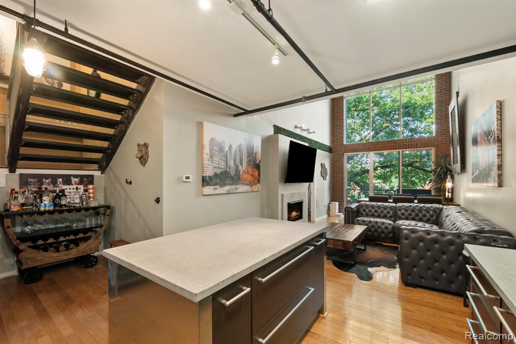 614 S TROY Street, 202, Royal Oak, MI 48067 — Photo 6