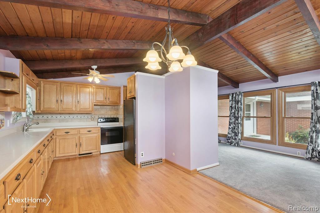 9445 Washington Street, Romulus, MI 48174 — Photo 18