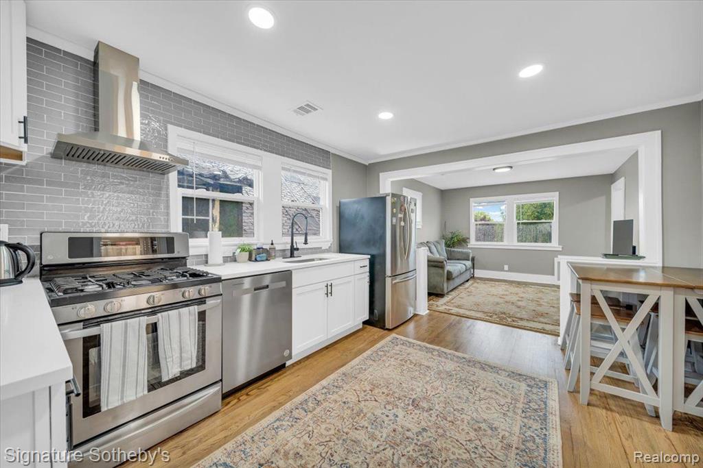 4245 Crane, Detroit, MI 48214 — Photo 2