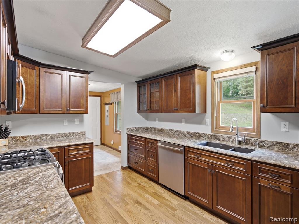 5003 Mason Road, Howell, MI 48843 — Photo 11