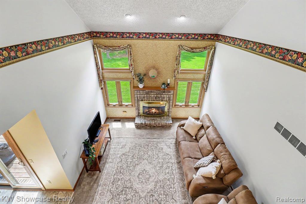 10100 Abrams, Brighton, MI 48114 — Photo 4