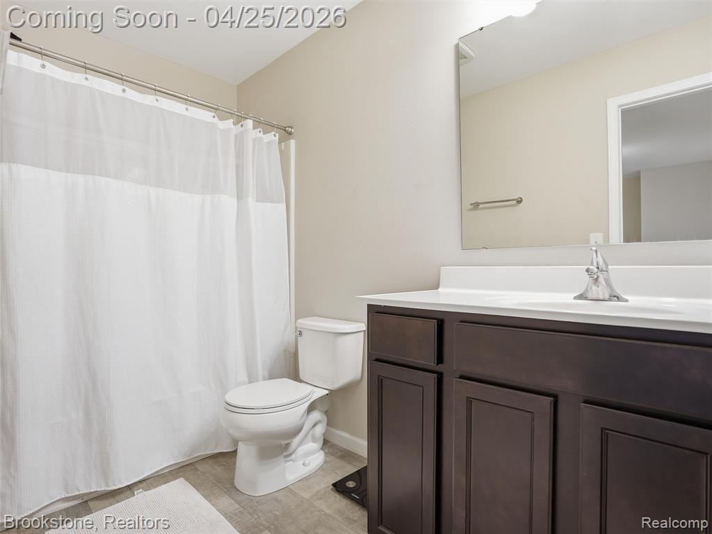 402 Ridgewood Drive, Ortonville, MI 48462 — Photo 24