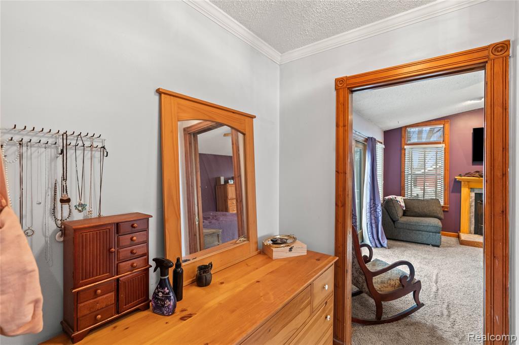 6076 E Carpenter Road, Flint, MI 48506 — Photo 31
