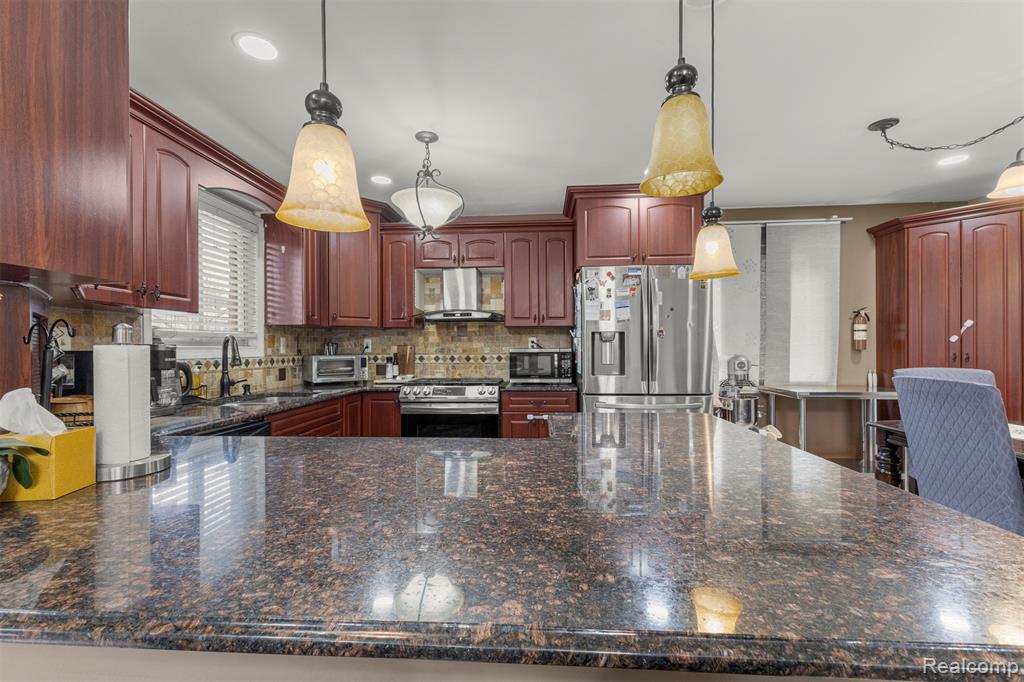7644 Steadman Street, Dearborn, MI 48126 — Photo 11