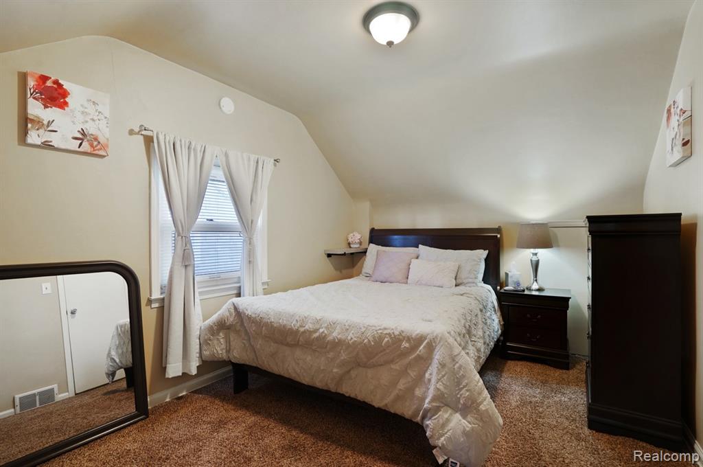 839 E Bennett Avenue E, Ferndale, MI 48220 — Photo 30
