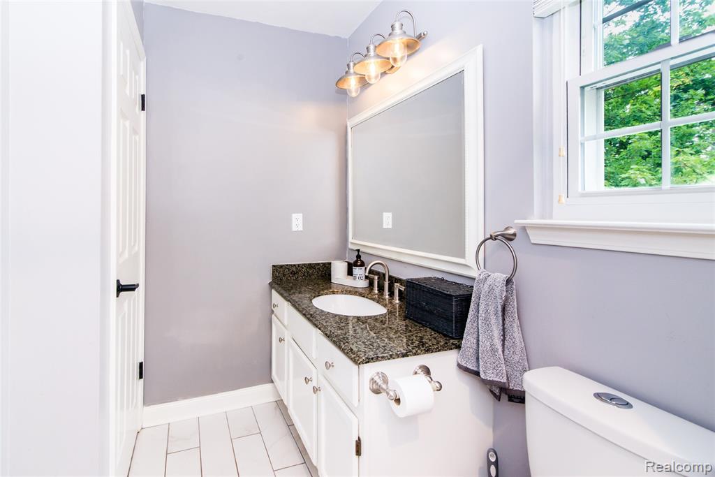 45234 Prestbury Road, Canton, MI 48187 — Photo 28