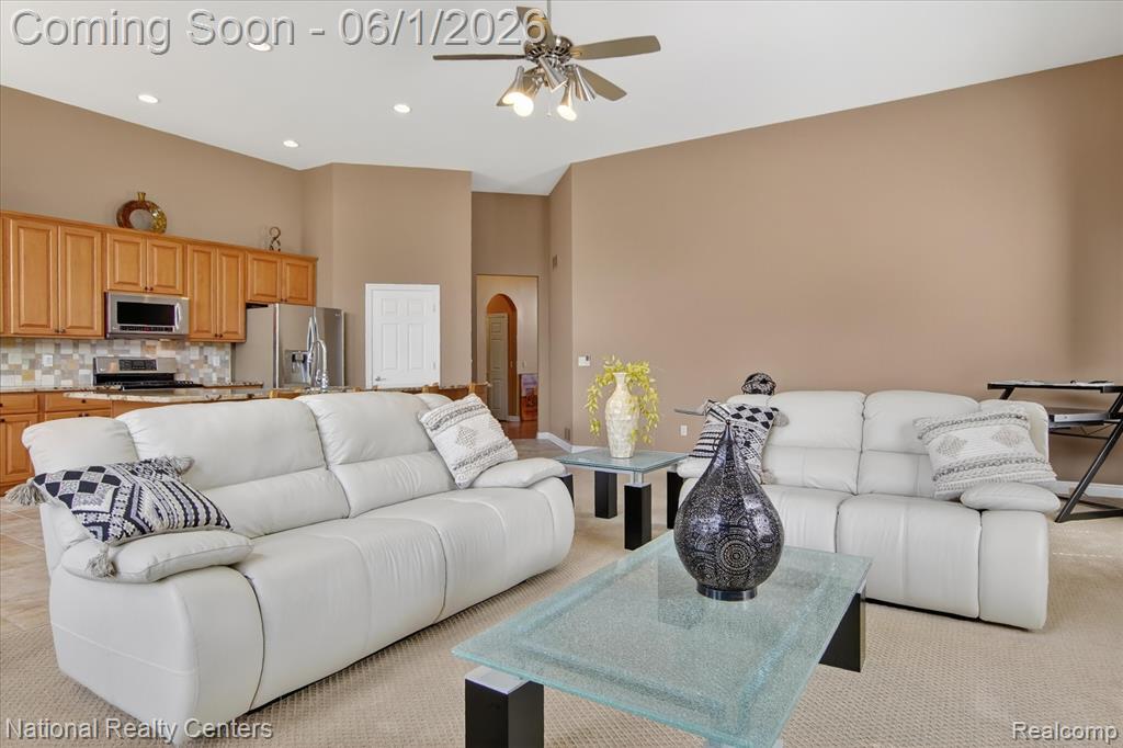 13691 Basswood Circle, Belleville, MI 48111 — Photo 11