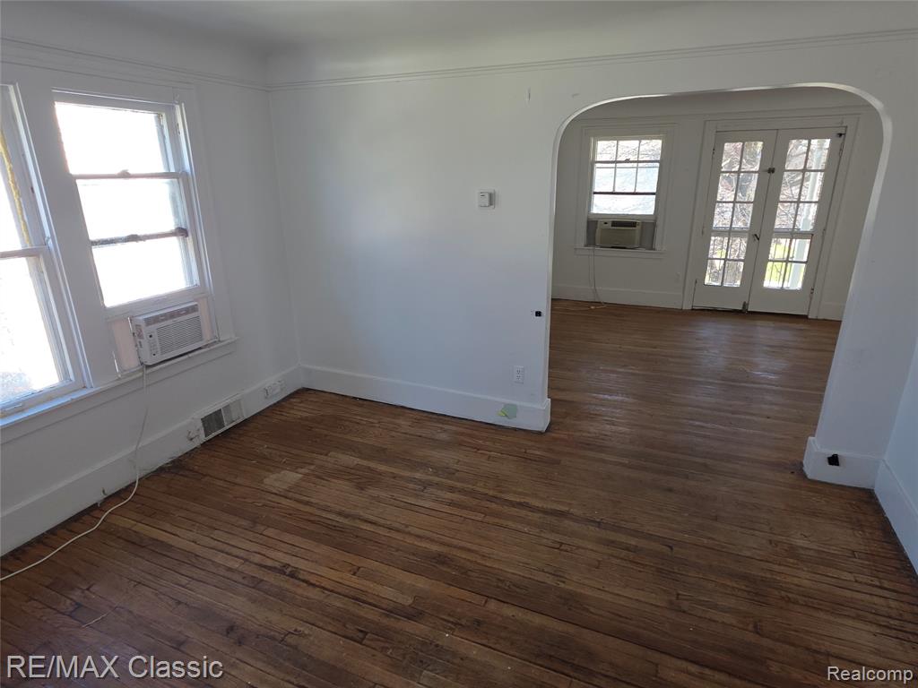 15307 Biltmore Street, Detroit, MI 48227 — Photo 37