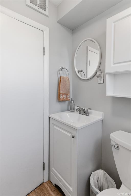 43606 Gainsley Drive, Sterling Heights, MI 48313 — Photo 21