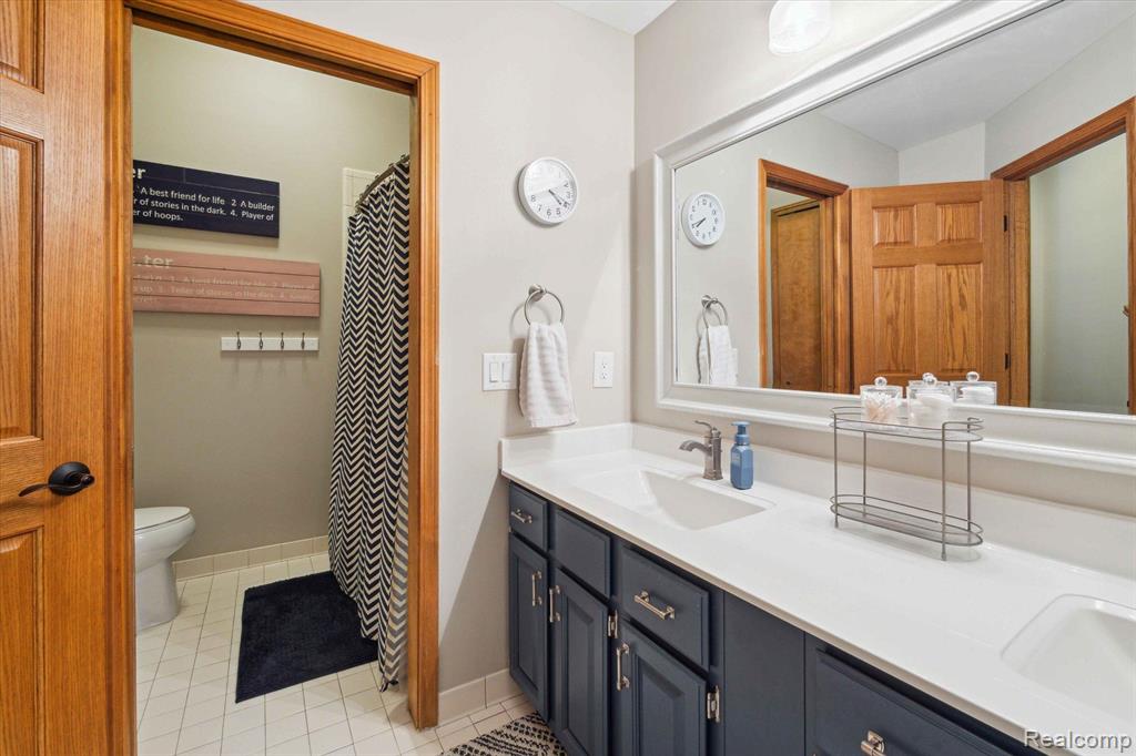4225 AUGUSTA Court, Howell, MI 48843 — Photo 28