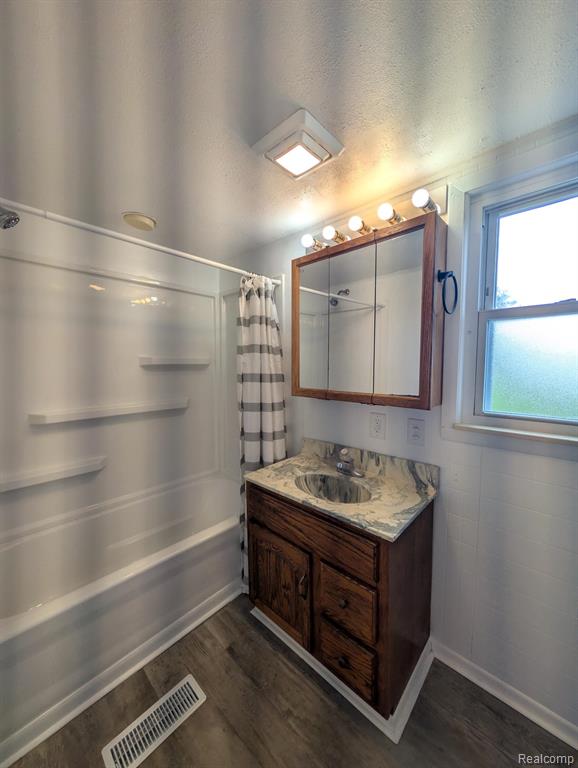 7032 Neff Road, Mount Morris, MI 48458 — Photo 15