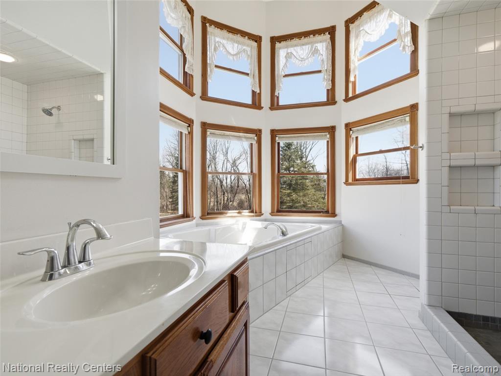 675 W Leonard Road, Leonard, MI 48367 — Photo 32