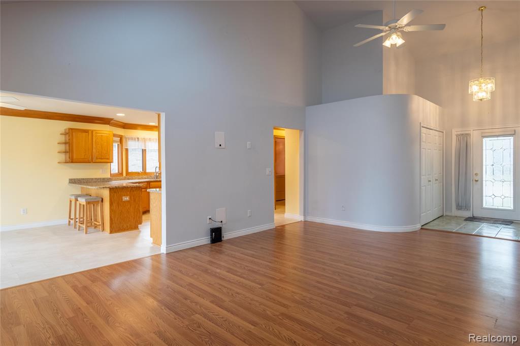 54676 Carnation Drive, Macomb, MI 48042 — Photo 8