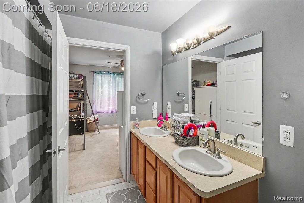 55260 Belmont Drive, Shelby Twp, MI 48315 — Photo 18