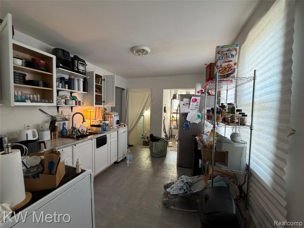 4797 Saint Clair Street, Detroit, MI 48214 — Photo 6