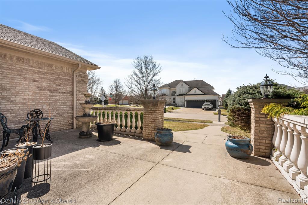 50580 MEANDER Drive, Macomb, MI 48042 — Photo 4