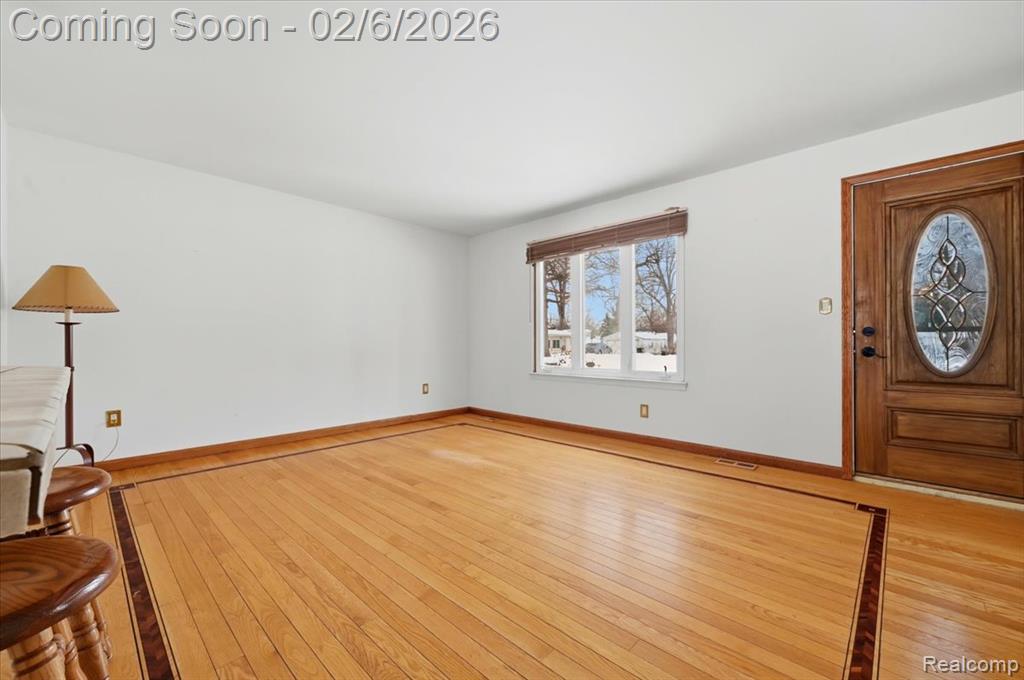 439 N Linville Street, Westland, MI — Photo 8