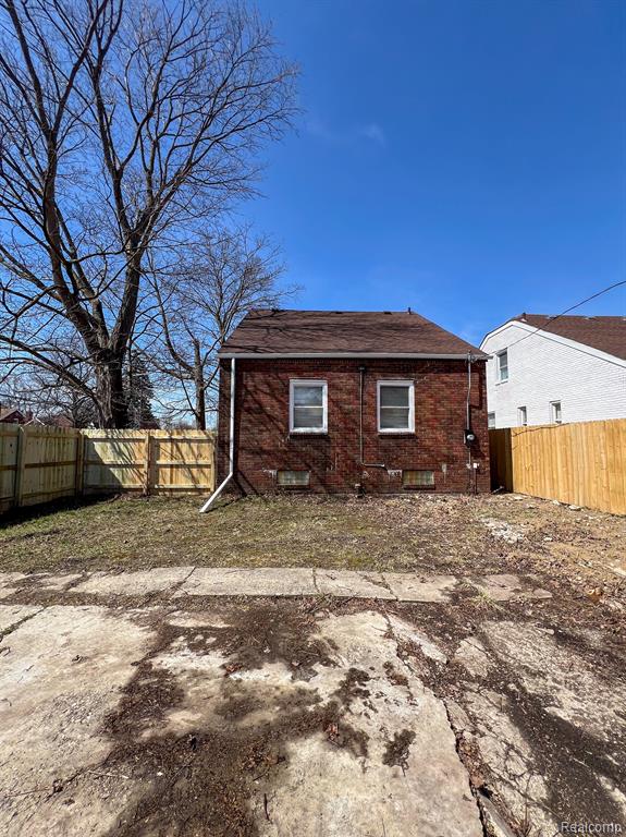 9900 ROBSON Street, Detroit, MI 48227 — Photo 31