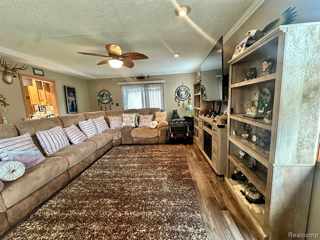 5443 WILLIAMS Street, Wayne, MI 48184 — Photo 12