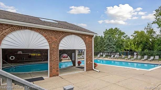 24825 Olde Orchard Street, Novi, MI — Photo 29