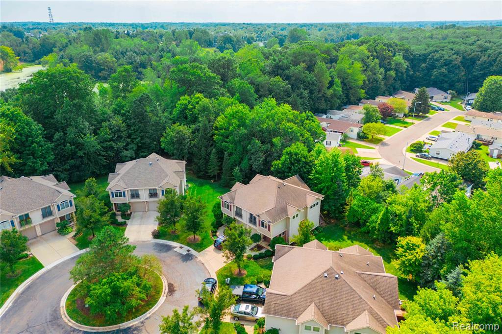 50580 Beechwood Court, Plymouth, MI 48170 — Photo 37