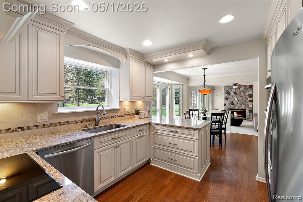 7280 Willow Oak Drive, West Bloomfield, MI 48324 — Photo 15