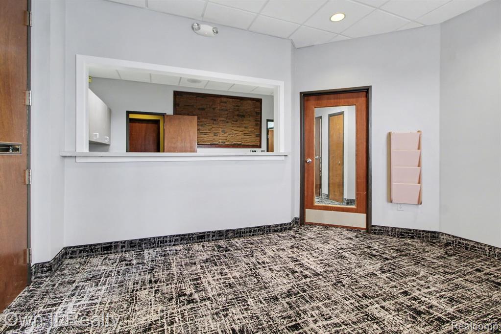 5245 Schaefer Road, Dearborn, MI 48126 — Photo 11