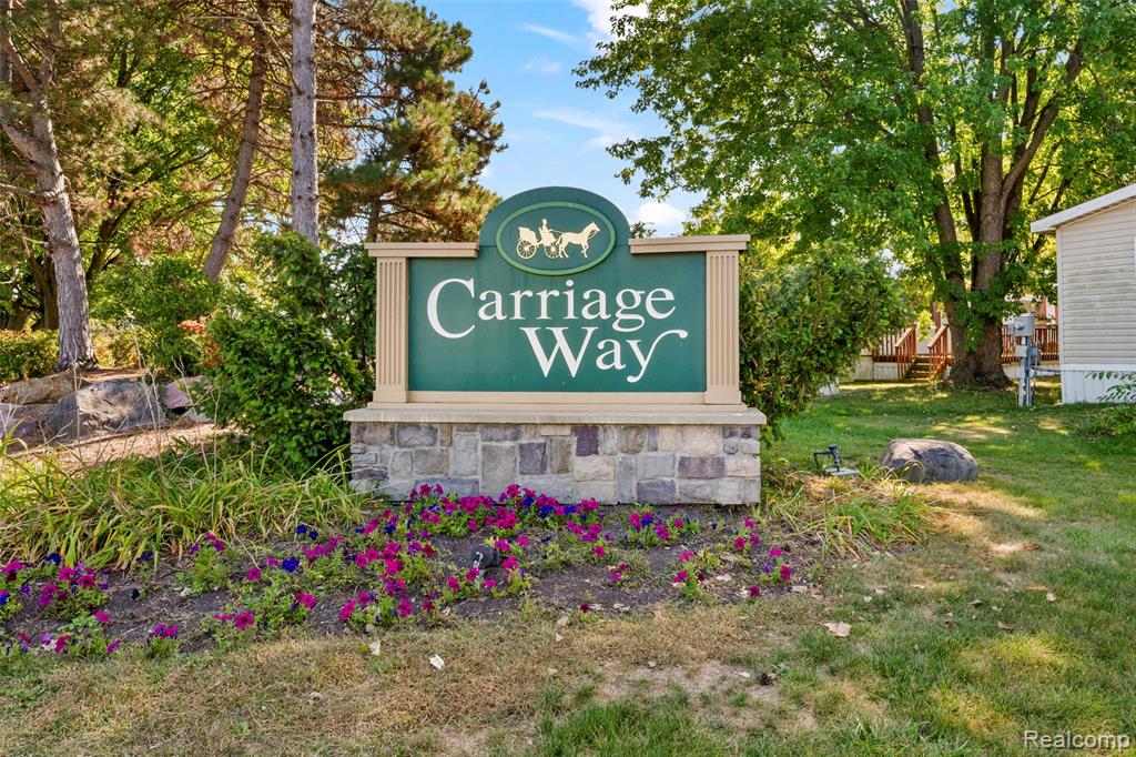 52159 Landsdowne Circle, Chesterfield, MI — Photo 2