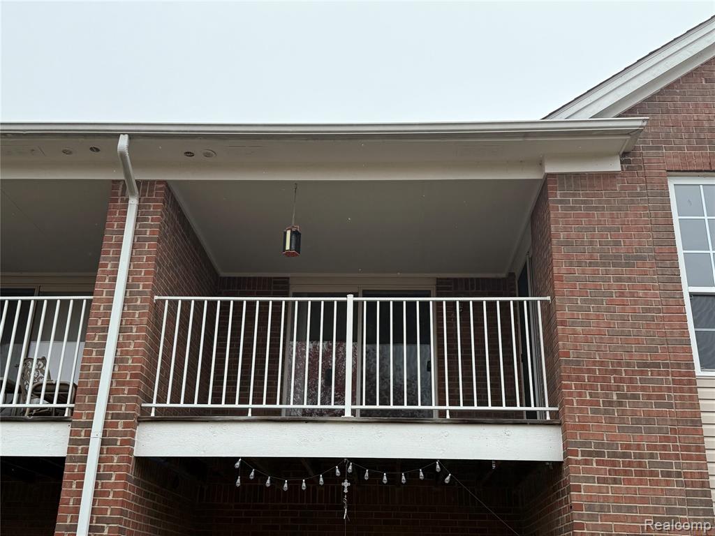46105 Rhodes Drive, Macomb, MI 48044 — Photo 3