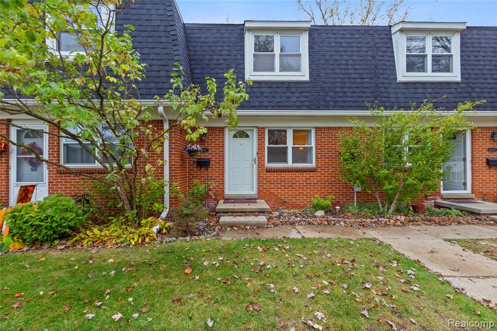 45311 Kensington St., Utica, MI 48317 — Photo 22