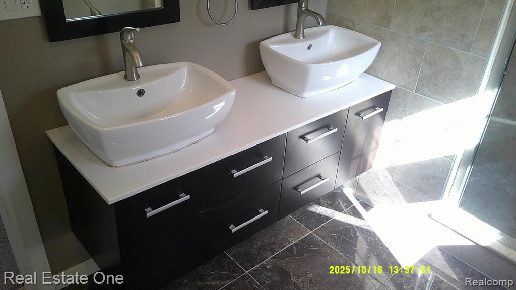 18405 Wildemere Street, Detroit, MI 48221 — Photo 19