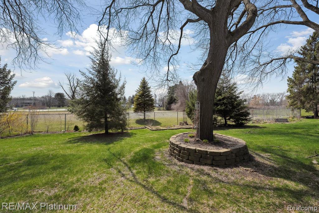 5992 Alan Drive, 22, Brighton, MI 48116 — Photo 39