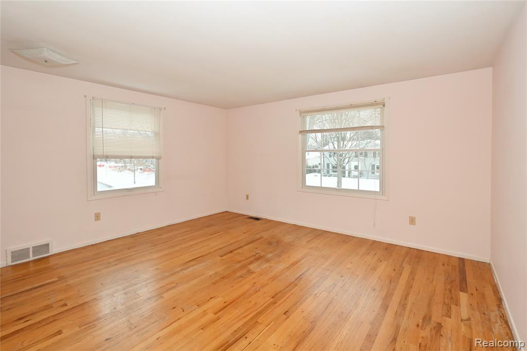 488 Bryn Mawr Street, Birmingham, MI 48009 — Photo 27