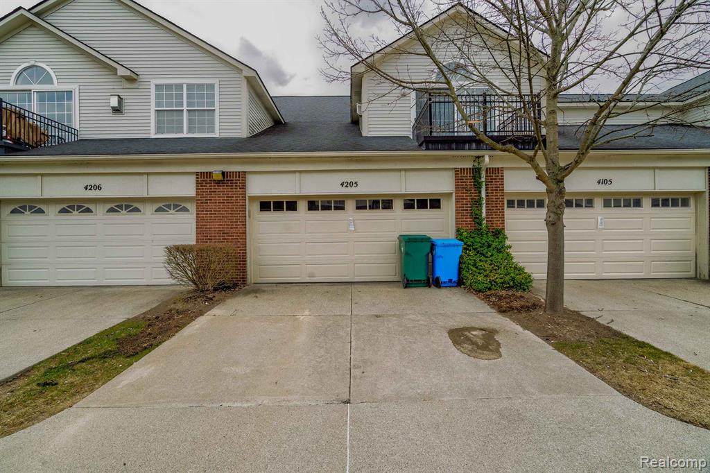 4205 CAMERON Circle, Walled Lake, MI 48390 — Photo 3