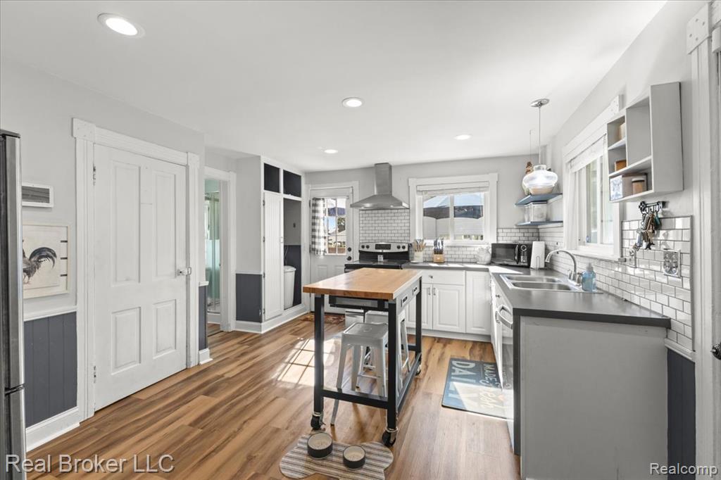 370 E 5th Street, Imlay City, MI 48444 — Photo 14