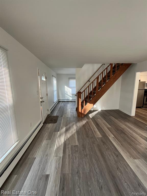 660 SAINT JOHNS Street, Wyandotte, MI 48192 — Photo 10