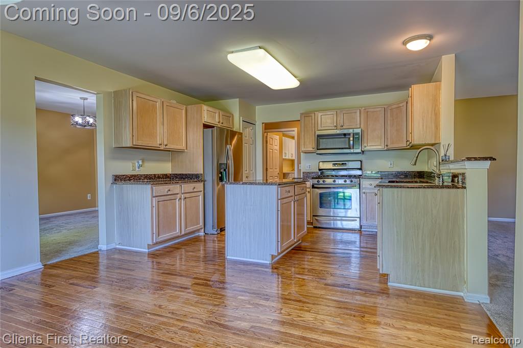 1273 Kennebec, Canton, MI 48187 — Photo 11
