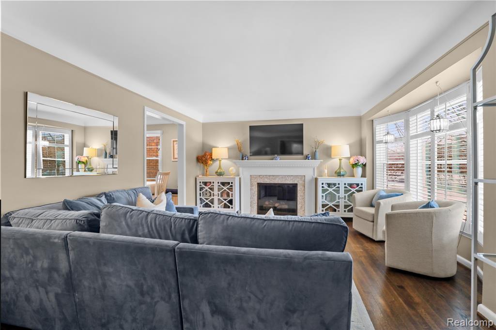 407 Moran Road, Grosse Pointe Farms, MI 48236 — Photo 15