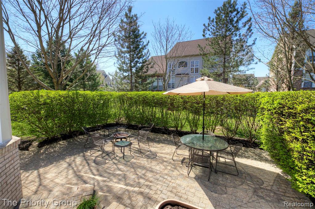 6083 Village Court, Clarkston, MI — Photo 64
