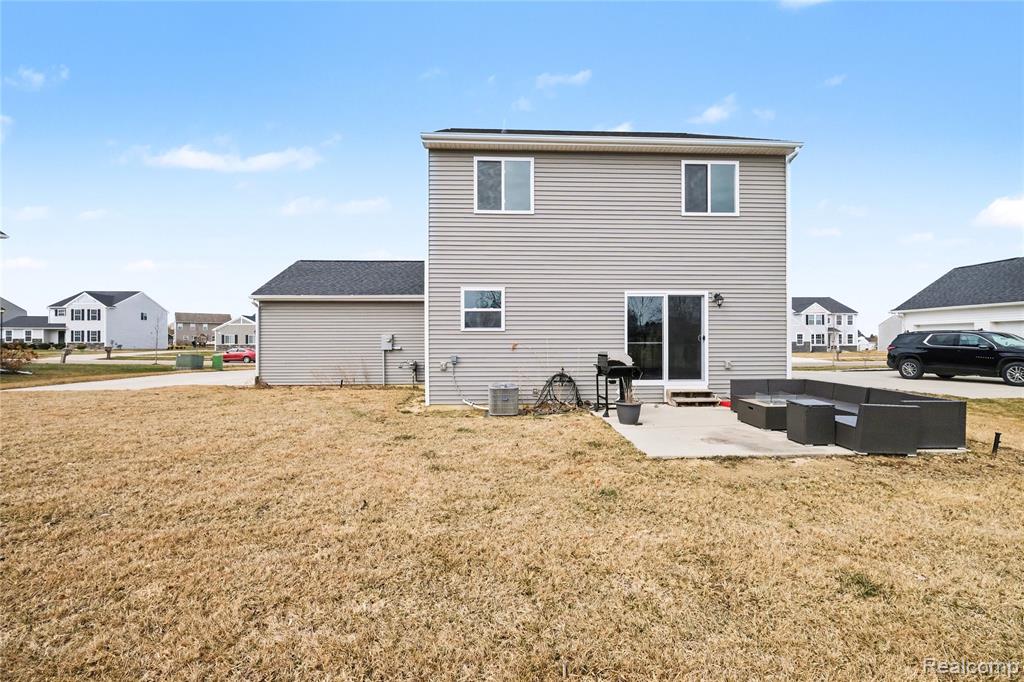 7095 Primrose Lane, Grand Blanc, MI 48439 — Photo 27