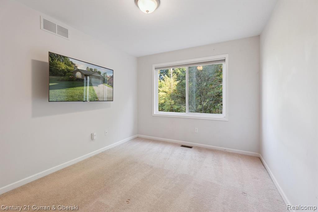 4505 Spring Mountain Drive, Brighton, MI 48116 — Photo 20