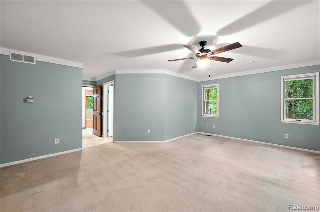 670 Rolling Acres Drive, Ortonville, MI 48462 — Photo 33
